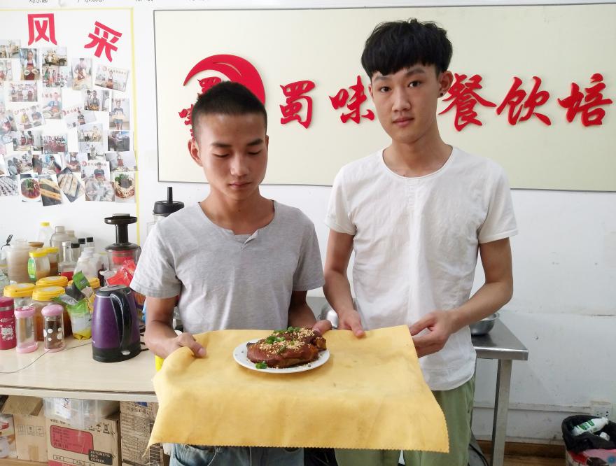 學員學燒烤 學員學燒烤