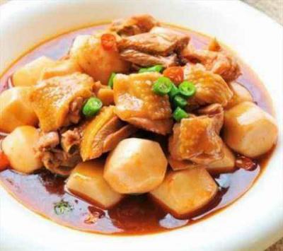 ?成都高新川菜芋兒雞技術(shù)培訓中心哪里教的好?