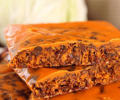 成都學做重慶火鍋底料做法哪里正宗？小吃訓練學校