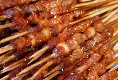 成都燒烤技術培訓哪家好？小吃培訓學校培訓開店流程