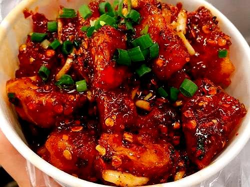 小吃培訓(xùn)學(xué)校哪里比較？小吃培訓(xùn)班一般多少錢(qián)？