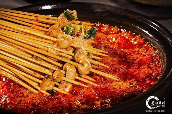 培訓(xùn)成都串串班哪家好？串串香培訓(xùn)學(xué)校哪里好？