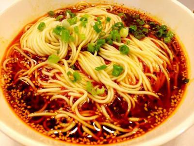 冒菜培訓班一般多少錢？培訓冒菜技術中心